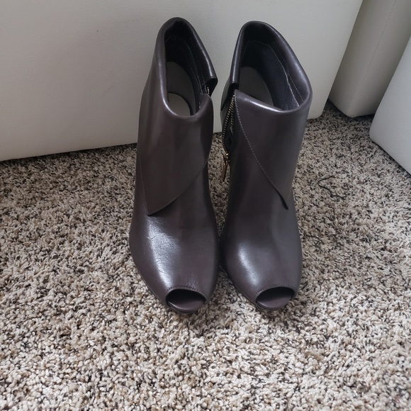 Michael Kors Booties - Picture 4 of 4